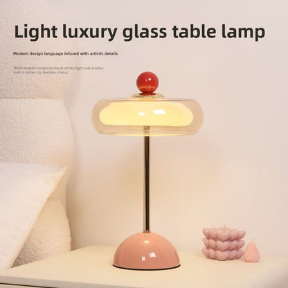 Mushroom-shaped table lamp