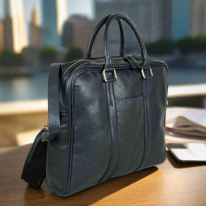 The Signature Messenger Bag Men Black